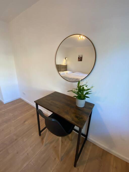 לודוויגסבורג Nisay Home - 3 Room Apartment - A1 מראה חיצוני תמונה